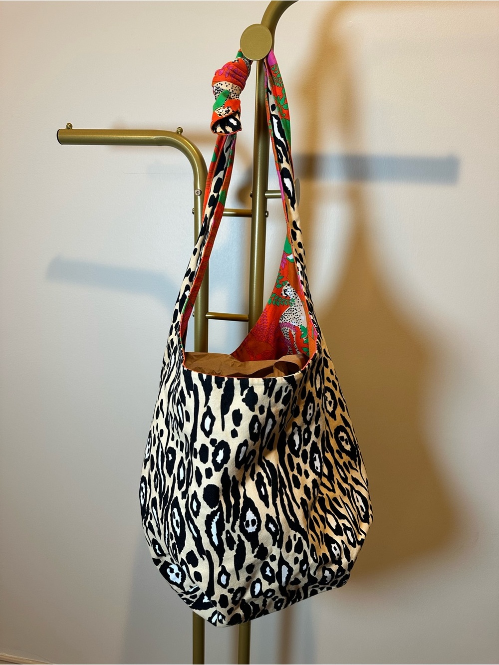 Cabi Reversible Animal Print Sling Tote Bag Jungle Boho - Picture 5 of 6